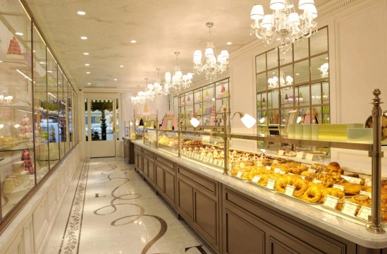 Presentation de la Maison MAJ Octobre 2014 UK_Pagina_09