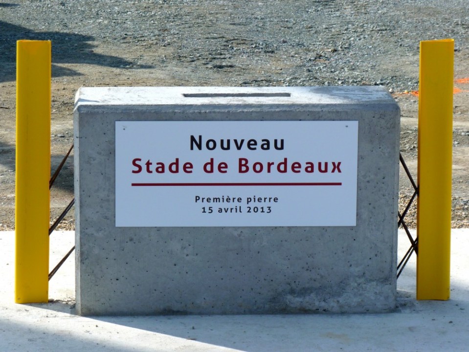 Pose-première-pierre-stade-Bordeaux