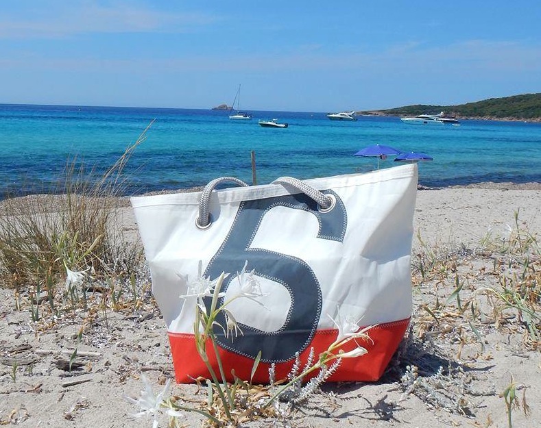 Van zeil naar tas, de&nbsp;sailbag.