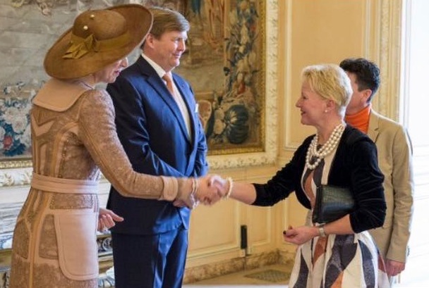 382319_912824005501036_3401233185409799211_n-1