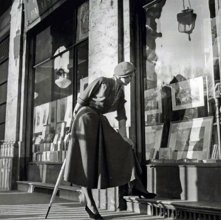 De look van de Parisienne van&nbsp;1900-1997