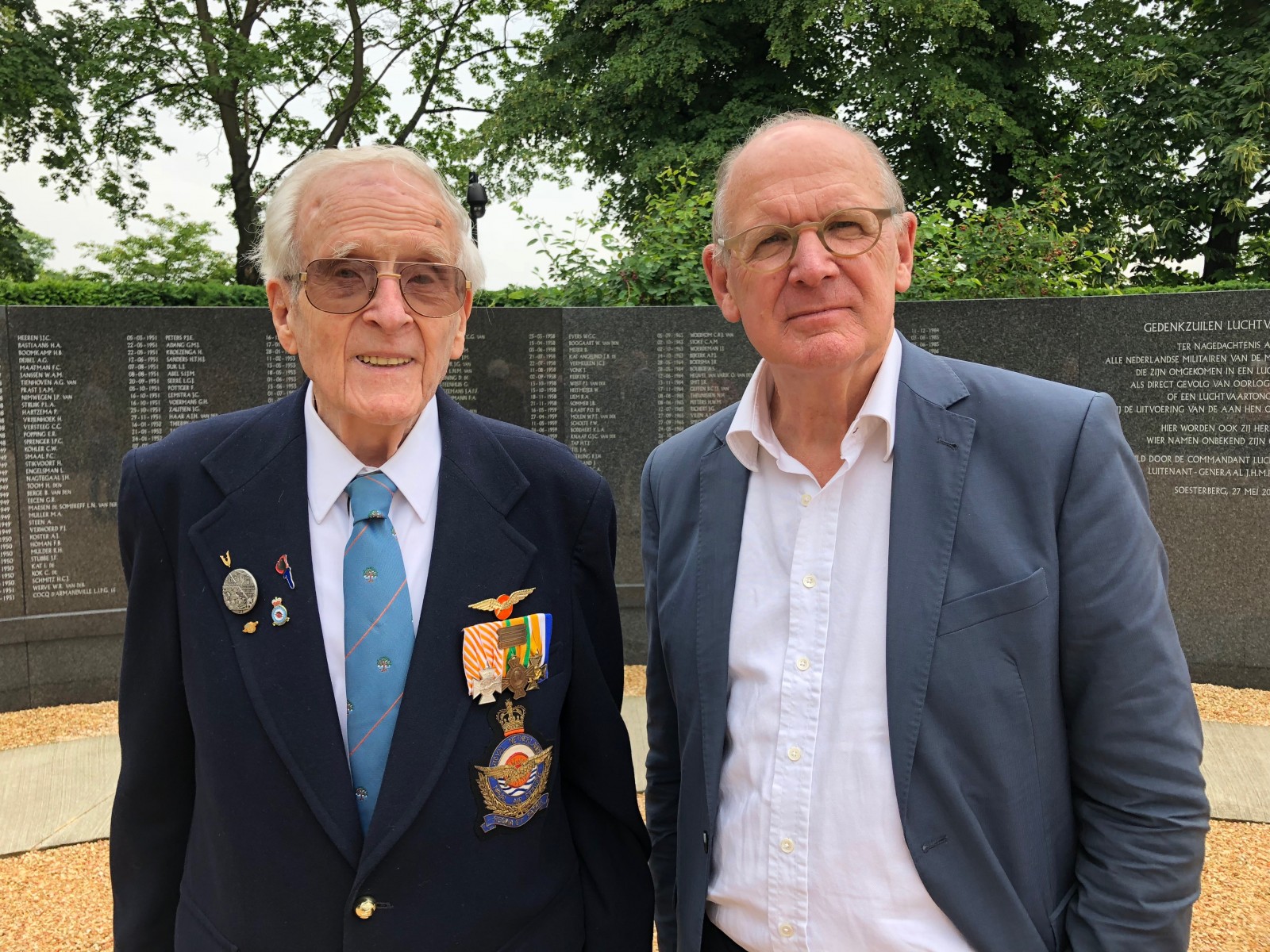 1920_img-5004-460487