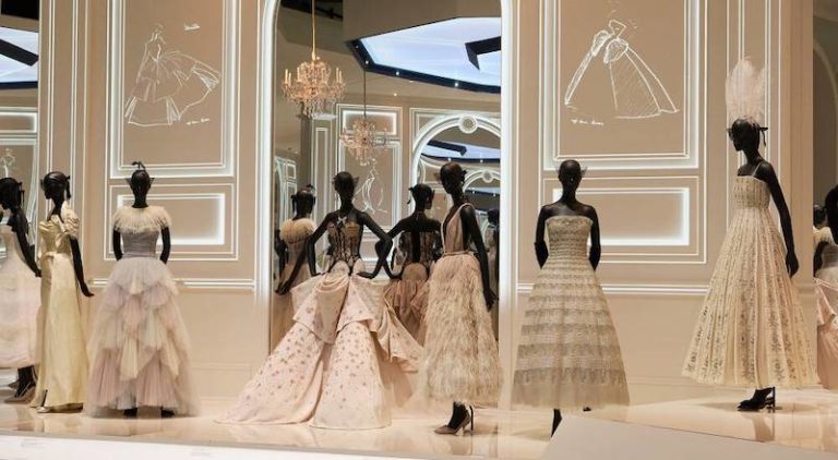 Documantaire Christian Dior, Designer of Dreams