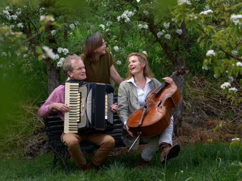 Ensemble SOIT! brengt mooie chansons in Tuin de Lage Oorsprong in&nbsp;Oosterbeek