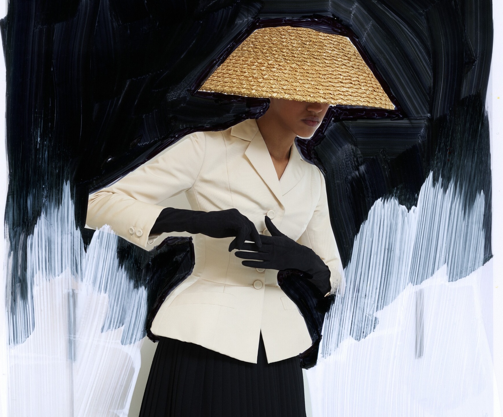 Bestel Nu Kaarten voor de Dior: A New Look Tentoonstelling in Kunstmuseum Den Haag